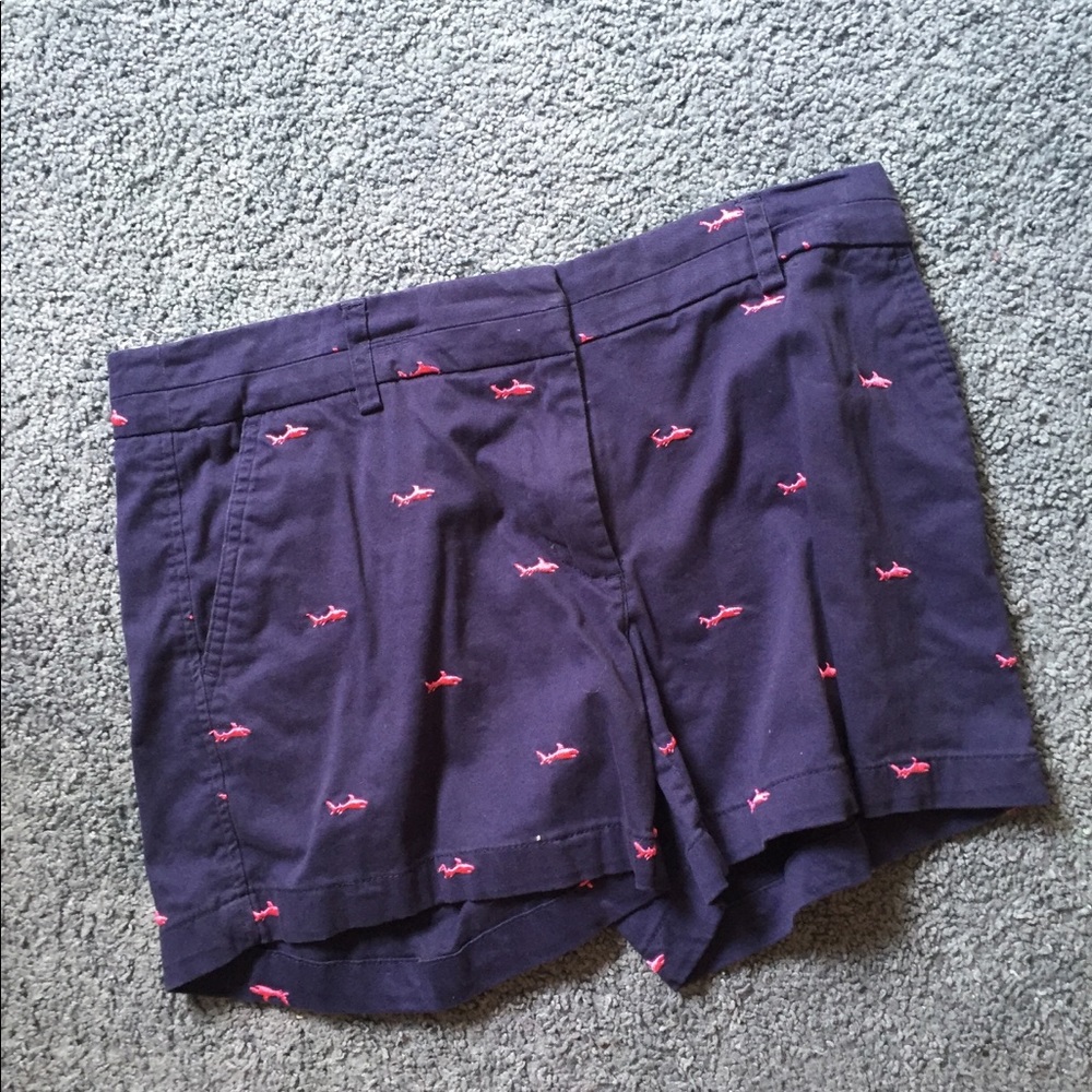 British Khaki shark shorts size 6